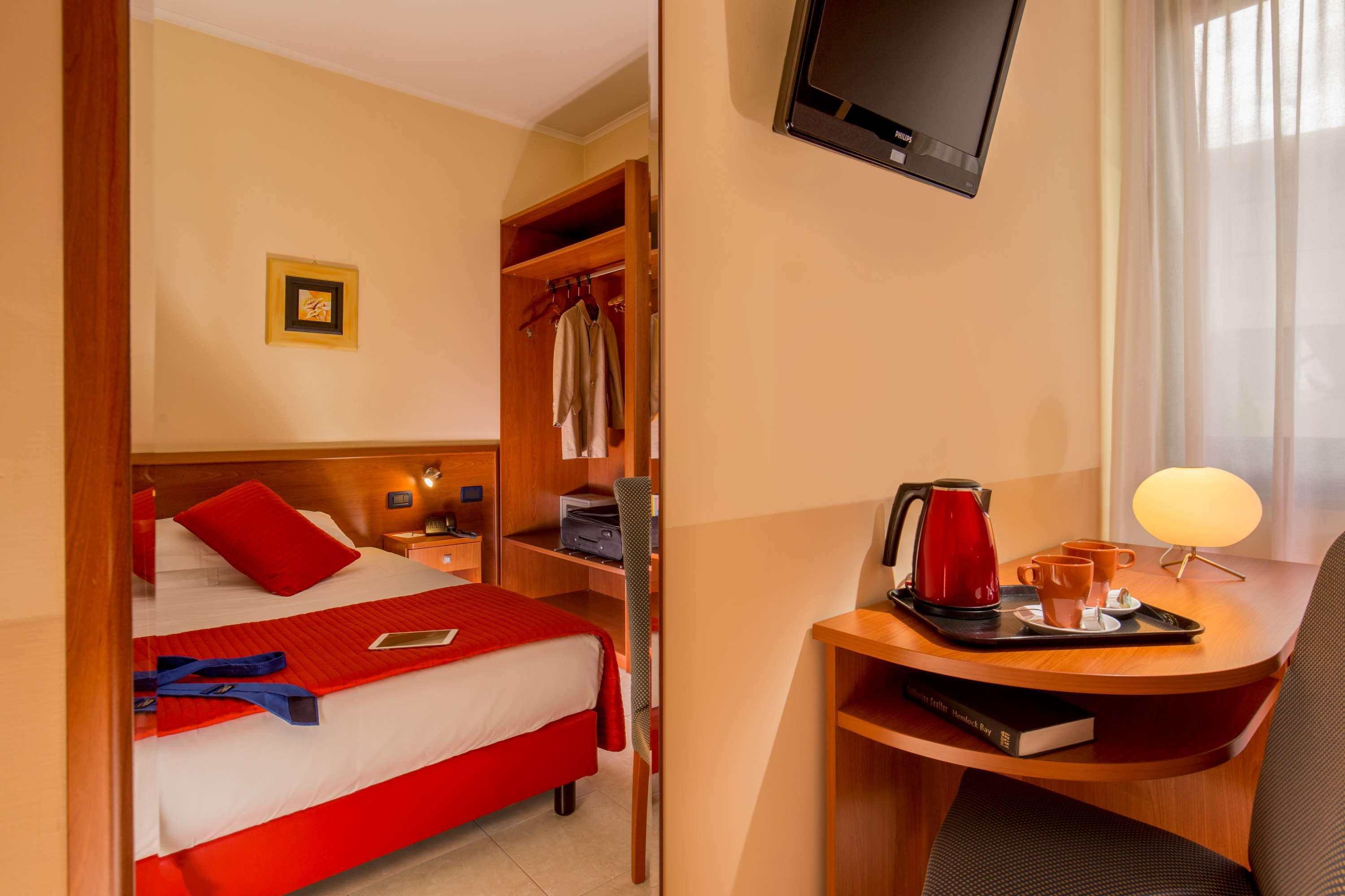 Best Western Blu Hotel Roma Exterior foto