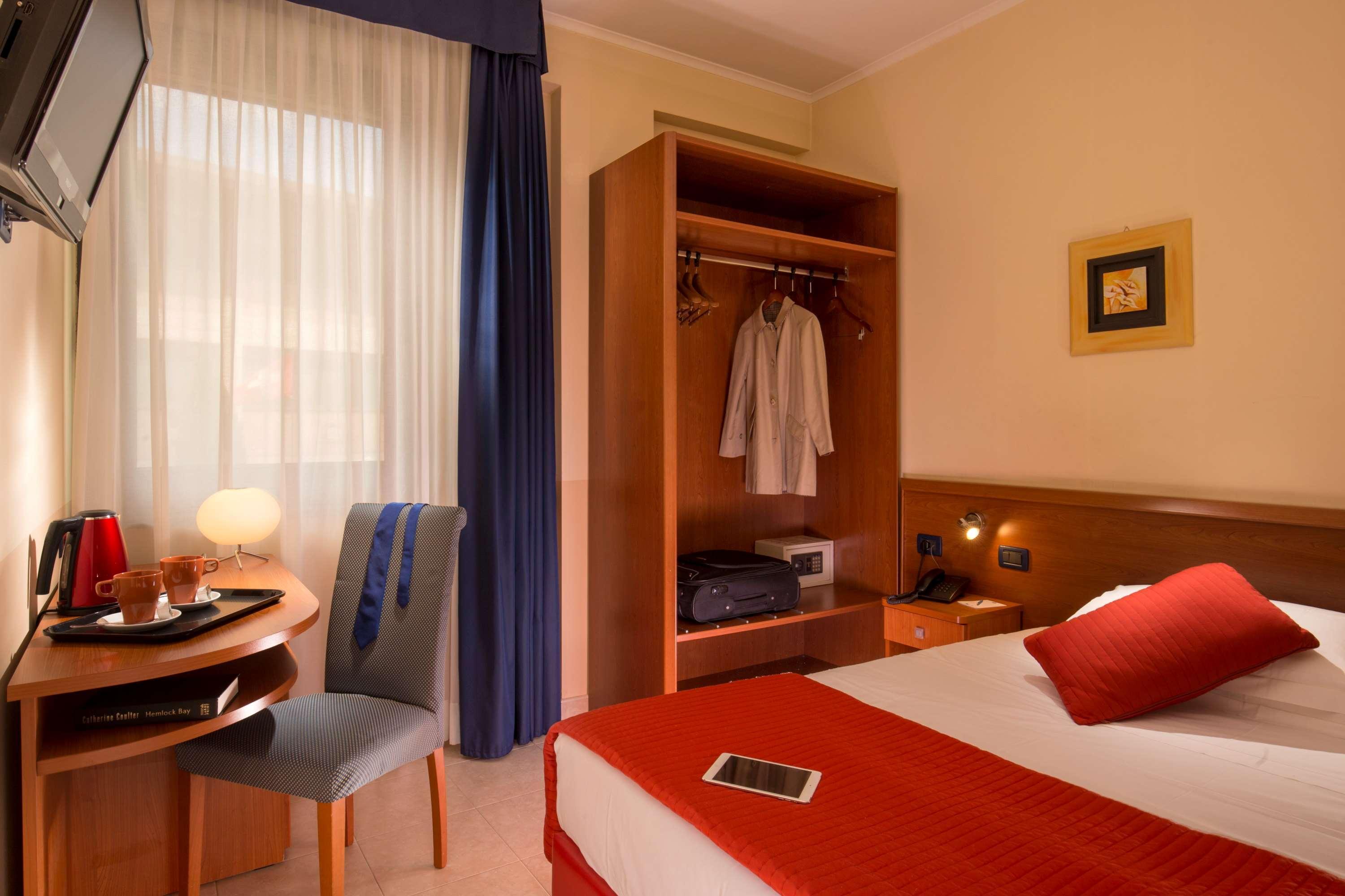 Best Western Blu Hotel Roma Exterior foto